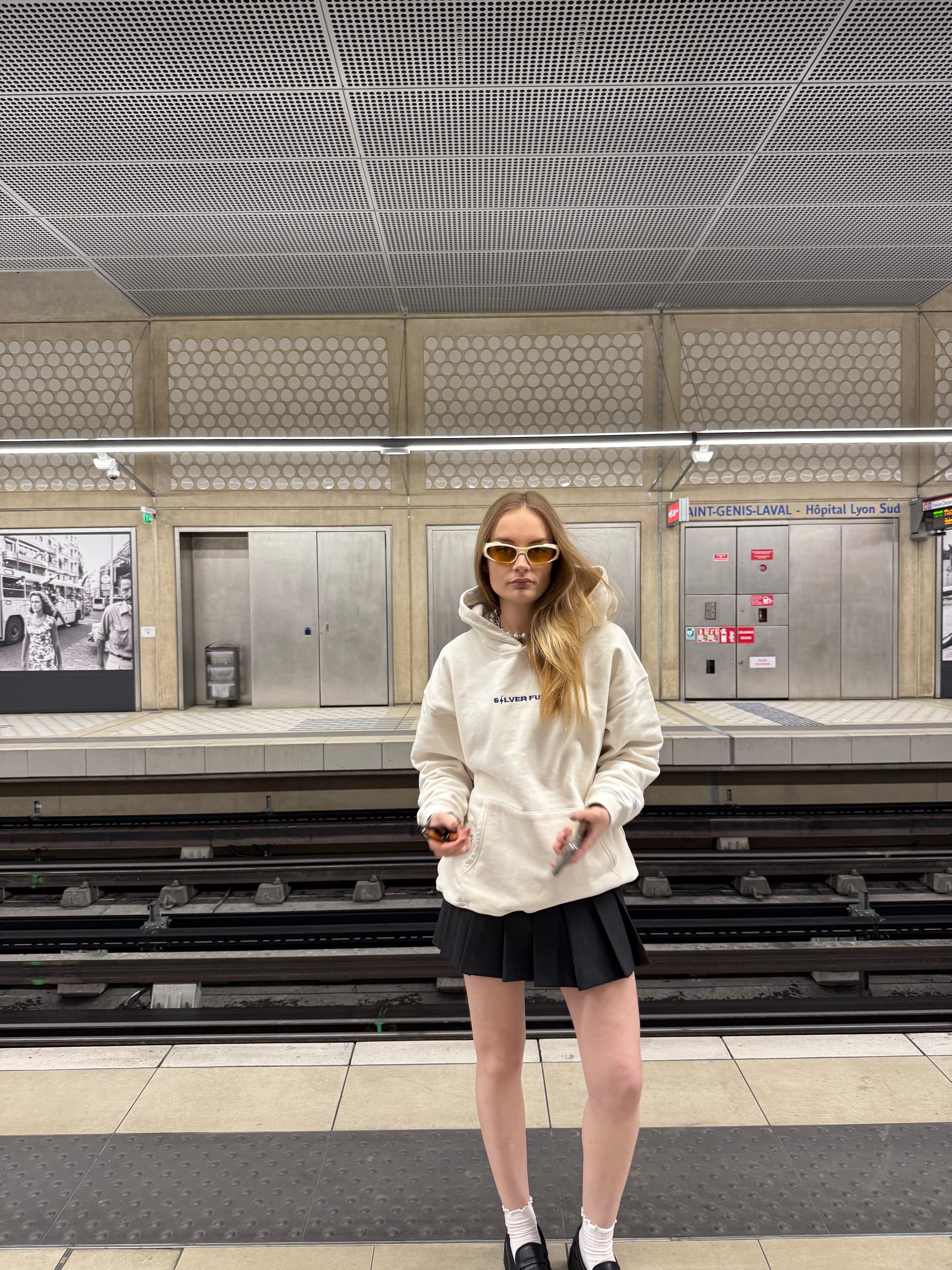 Hoodie Off- White - Soft Romance